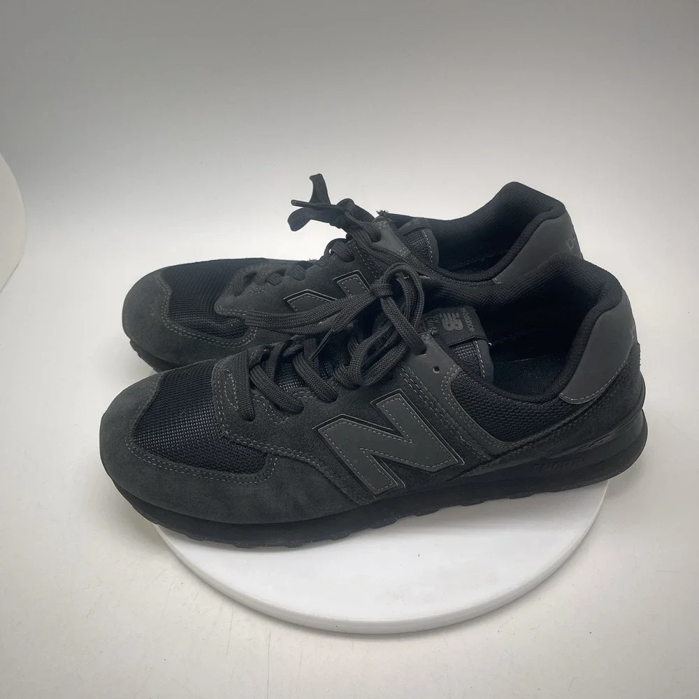 New Balance Sneakers Mens 11 D 574 ML574EVE Black Athletic Casual Gym Shoes